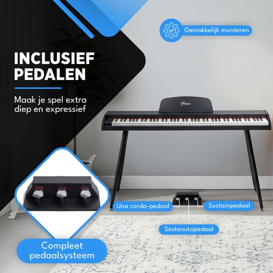 Finesse piano met drie pedalen: una corda, sostenuto en sustain.