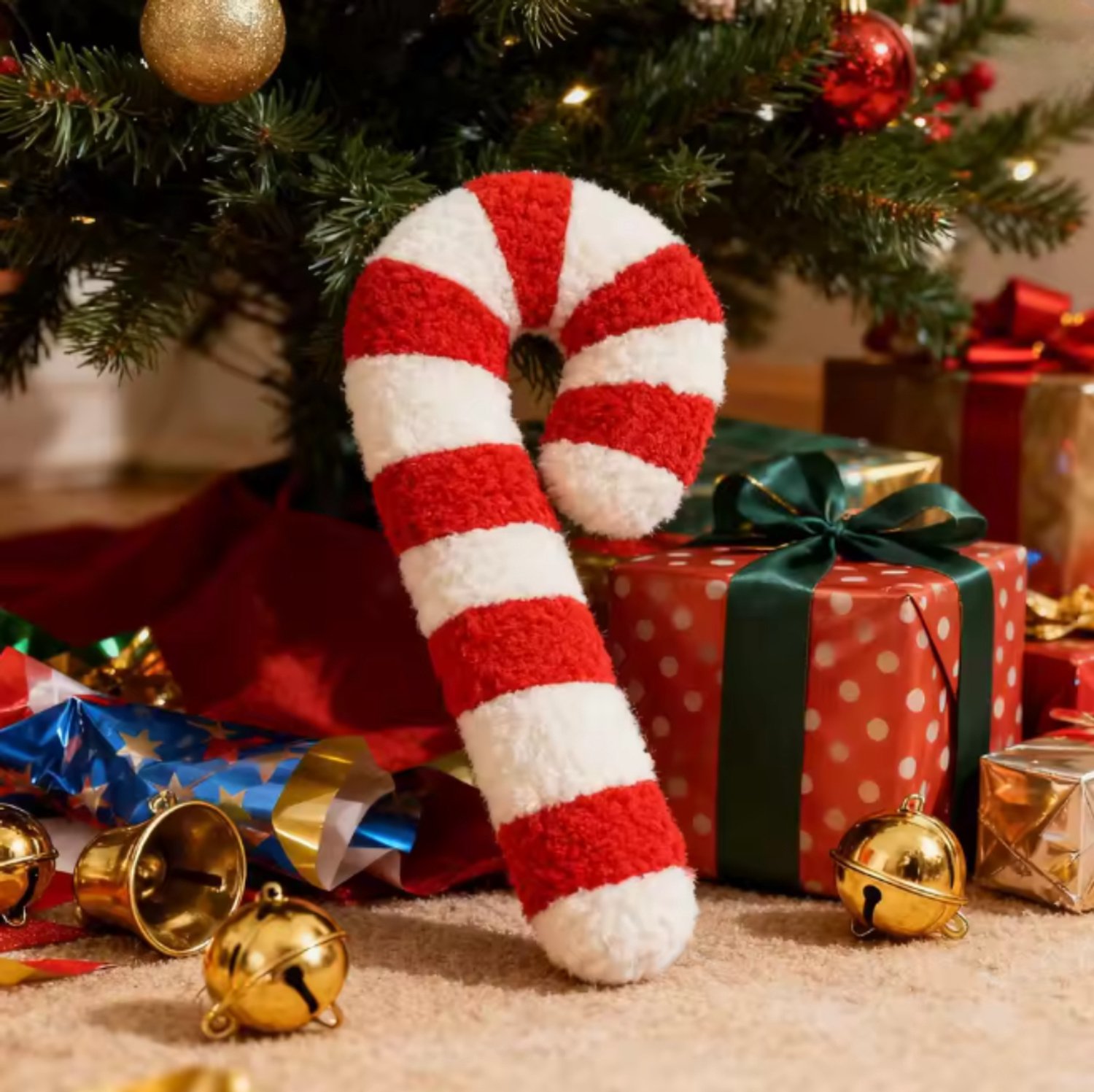 Norvia - Kerst Sierkussen - Candy Cane Vorm - Zacht Pluche Kussen - Kerstdecoratie voor Woonkamer en Bank - Comfortabel Kerstkussen – foto 3