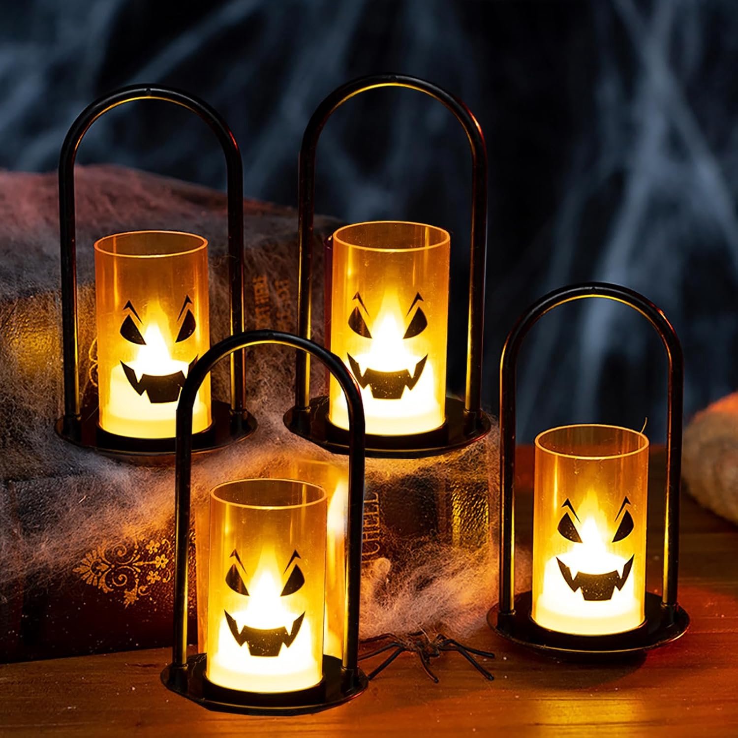 4 stuks Halloween LED kaarsenhouder, spook theelichtje, Halloween pompoen lantaarn tafeldecoratie, op batterijen, warm - ShopVlot