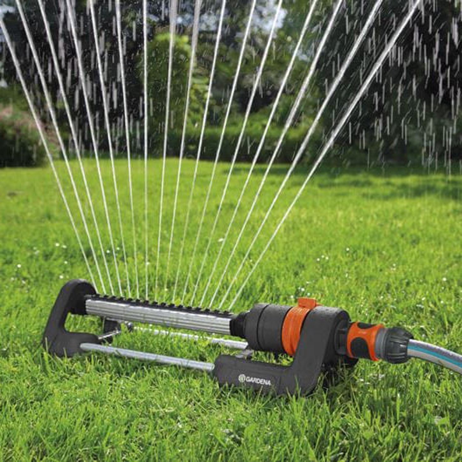 Gardena Arroseur oscillant Aqua M - Arroseur de jardin - 110 à 250 m²