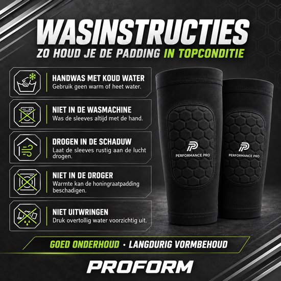 Zwarte Performance Pro scheenbeschermers met honingraatpadding en antislip rand.
