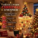 Verlichte kerstboom hanger met ster, met slingers van cadeautjes en sterren. Creëer een warme kerstsfeer.
