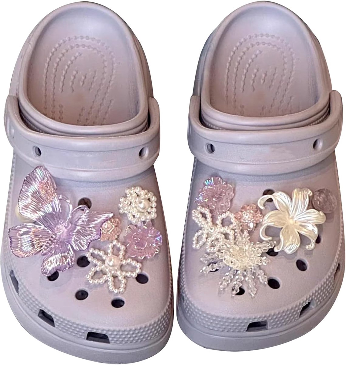 Bedels, speelse stijl en geraffineerde decoratie, doe-het-zelf bloemen mode, vlinders decoratie schoenhangers, bedelschoenen voor volwassenen