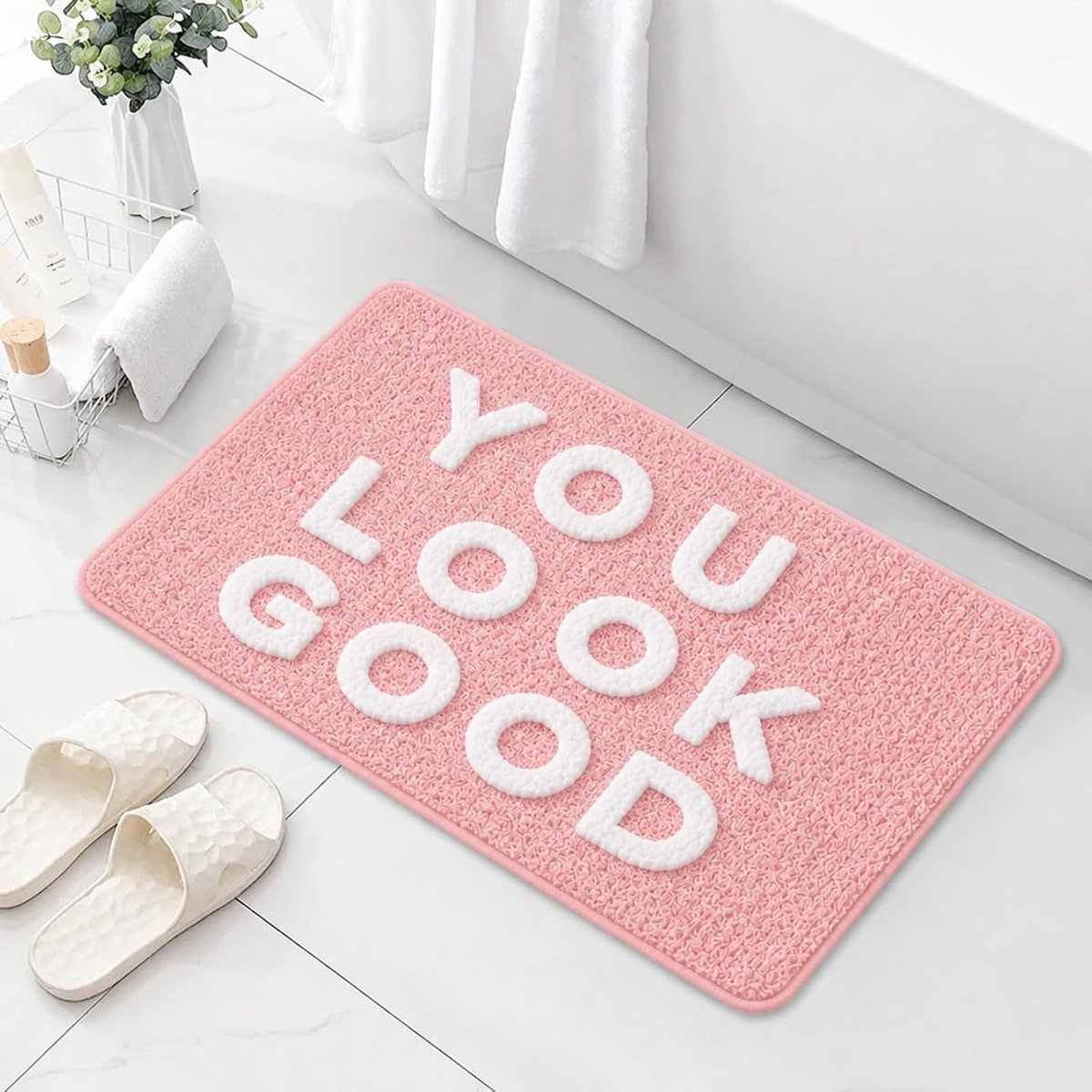 Zachte en Absorberende Badmat in Beige, Antislip Douchematt, Wasbare Badkamer Tapijt voor Comfort en Veiligheid