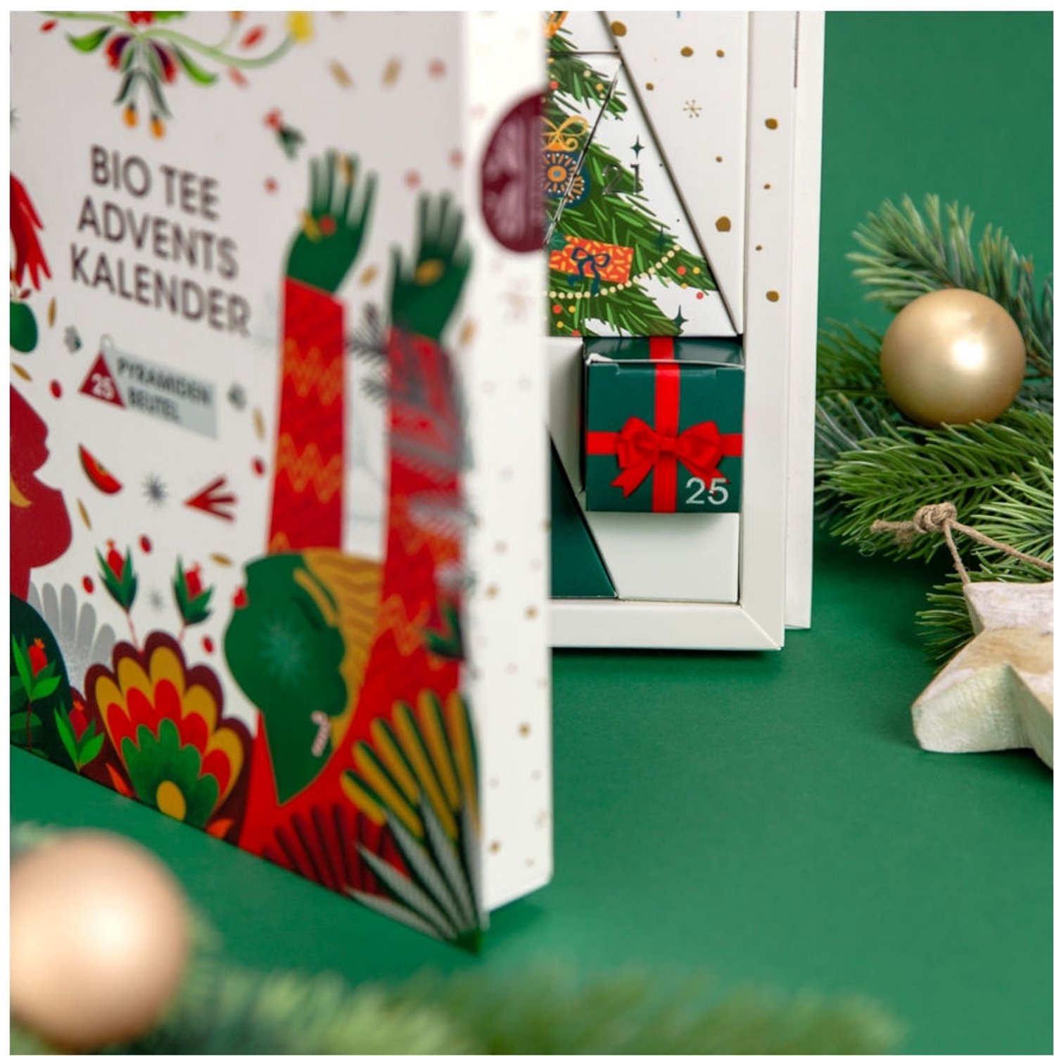 English Tea Shop - Theeboek Adventskalender - 50 gram