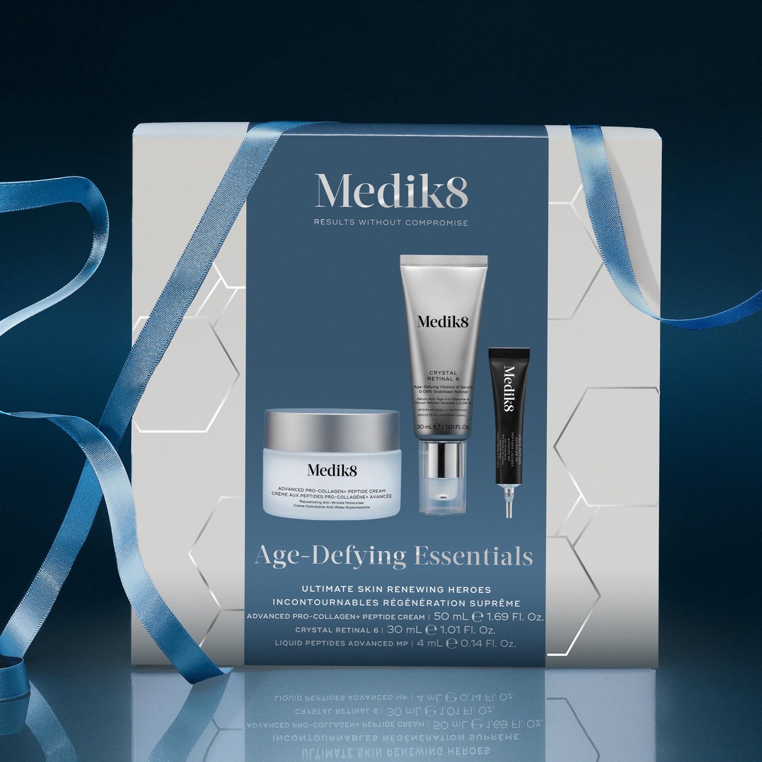 Medik8 Age-Defying Essentials Cadeauset - Pro-Collagen+, Crystal Retinal 6 & Liquid Peptides