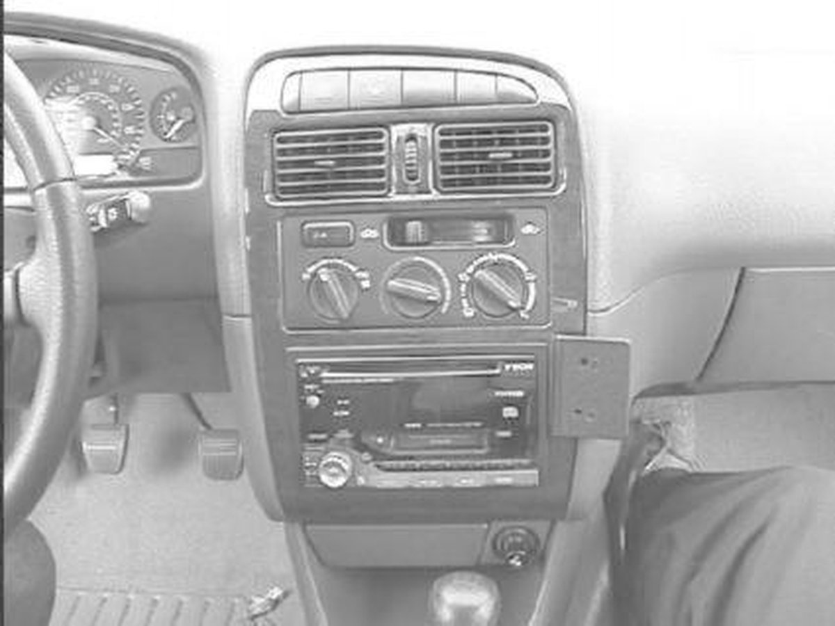Brodit ProClip houder geschikt voor Toyota Avensis 1998-2000 Angled mount