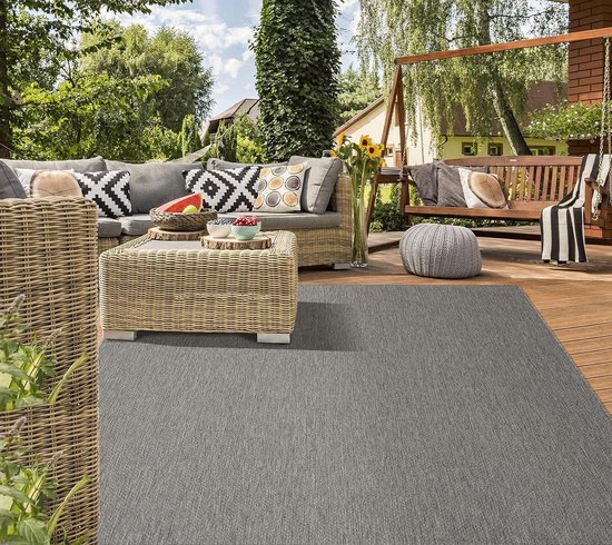 NORTHRUGS Porto Indoor and Outdoor Rug, Round Reversible Waterproof Mandala Design, Flat Fabric, Weatherproof for Balcony, Patio, Garden, Living Room
