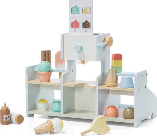 Houten ijswinkel met ijshoorntjes, ijsjes en sausjes.