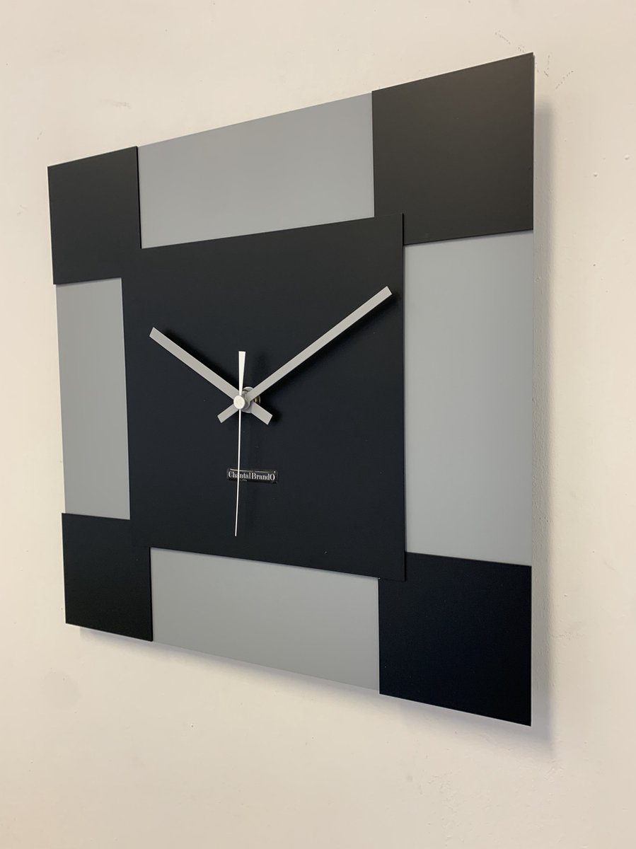 ChantalBrandO Wandklok TOSCANE PIAZZA NERO Modern Design