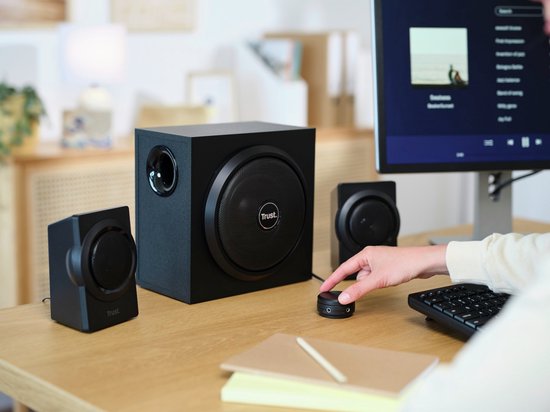 Trust Yuri - PC Speaker set - 2.1 speakerset - 2 bureau speakers + subwoofer - 3.5mm aansluiting - Zwart