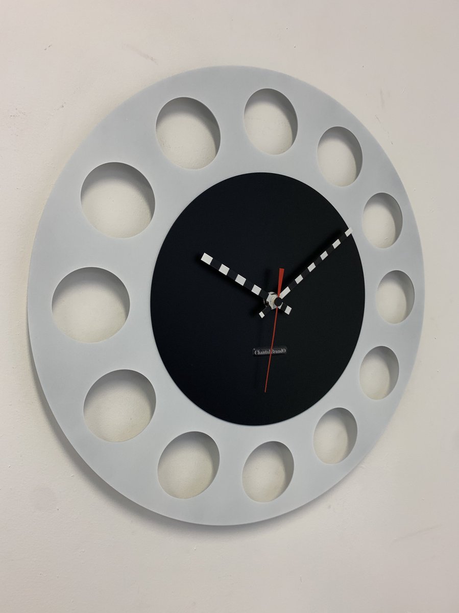 ChantalBrandO Wandklok OLYMPIA Black & White XL Modern Design