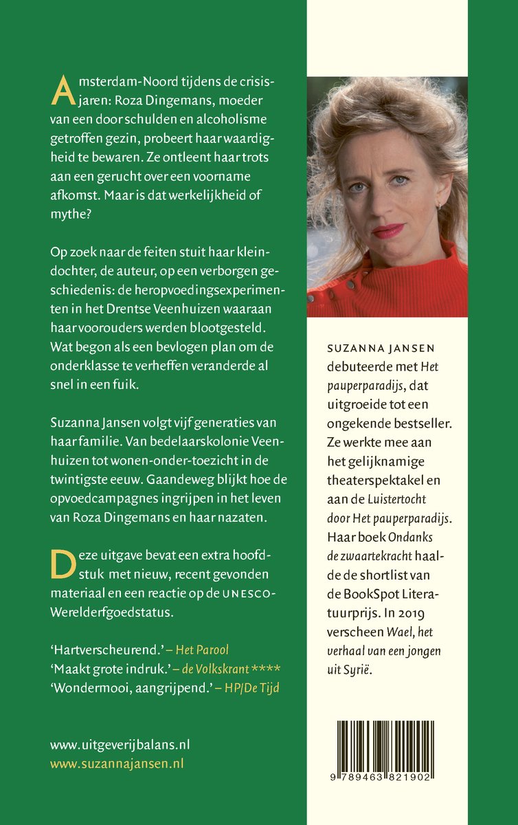 Close-up van Suzanna Jansen in een rode trui met geplooide halslijn, met haar blonde haar opgestoken.