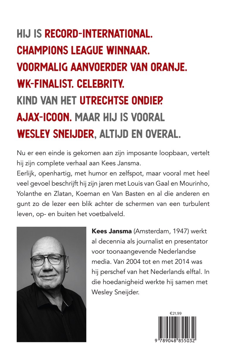 Boekcover met close-up van Wesley Sneijder, met tekst "HIJ IS RECORD-INTERNATIONAL."
