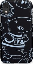 Casetastic Hoesje Geschikt voor Apple iPhone Xr - Stijlvolle Beschermende Duo-layer Case - Capibara kampioen