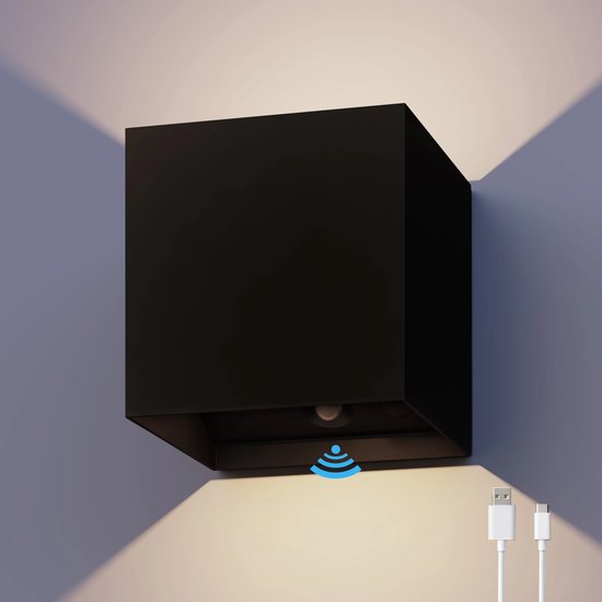 Calex Volterra Oplaadbare Wandlamp Kubus - Oplaadbaar - Up & Down Tuinverlichting - Modern - Warm Wit Licht - Voor Binnen en Buiten - Waterdicht - Eenvoudige Installatie - Akku en Draadloos - USB-C - Bewegingssensor - Zwart