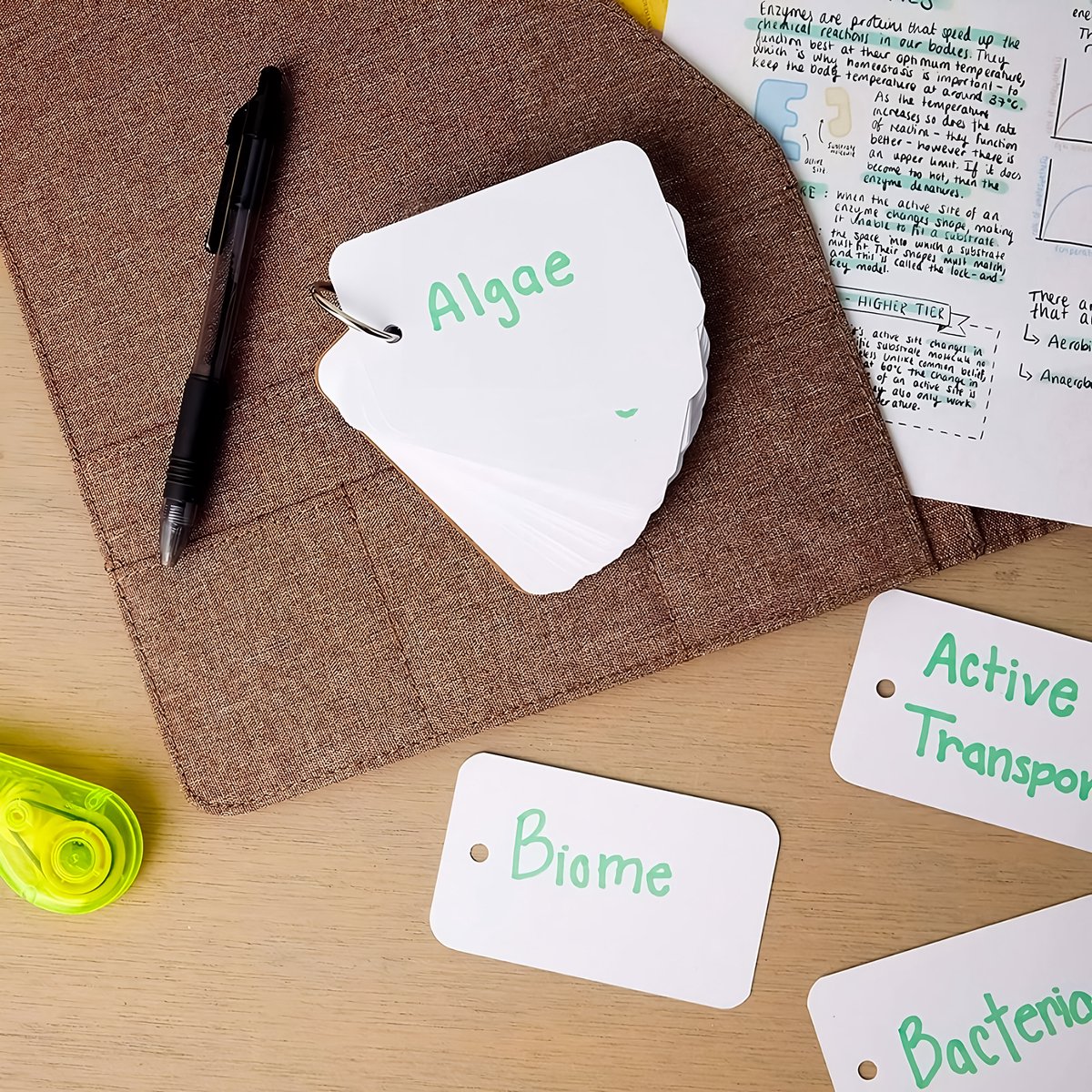 300 Stuks Blanco Kraft Kaarten Flashcards - Wit - Systeemkaarten Ringen - Karton Flitskaarten - Mini Kraftpapier Cadeaulabels/ Bedankt Kaartjes - Lege Wenskaarten\Naamkaartjes - Flash cards met Ring - Kleine Verjaardagskaart — cadeau in Mode & Accessoires - foto 2