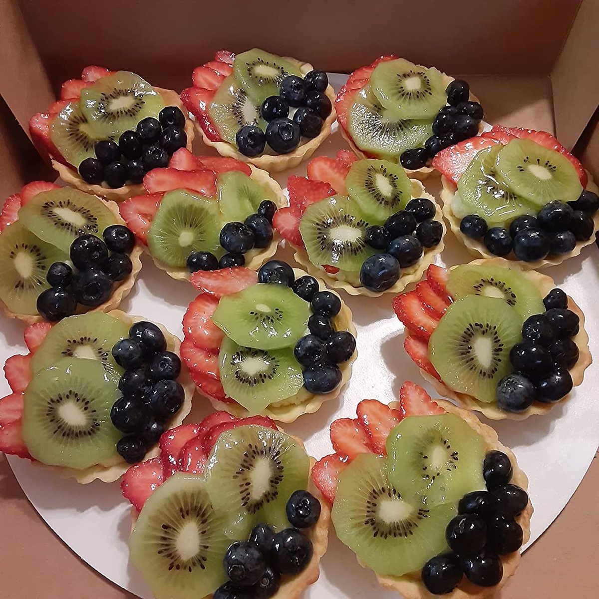 Quichevormpjes - Met Losse Bodem - 4 Stuks - Gebak Vormen -Taartvorm - Cakevorm - Taartpan - Fruitcakevorm - Taartbodemvorm - Eiertaartvormen - Quichepan - Bakspullen - Bakplaat - Ronde Bakvorm - Antiaanbaklaag - ø 10.5 Cm – foto 2
