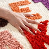 40 x 60 cm - Tapis de bain antidérapant en microfibre douce - Motif lettres colorées - Lavable en machine - Beige | Leroy Merlin