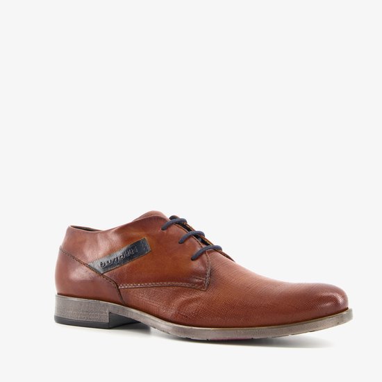 Bugatti suède veterschoenen kopen? | Morgen in huis