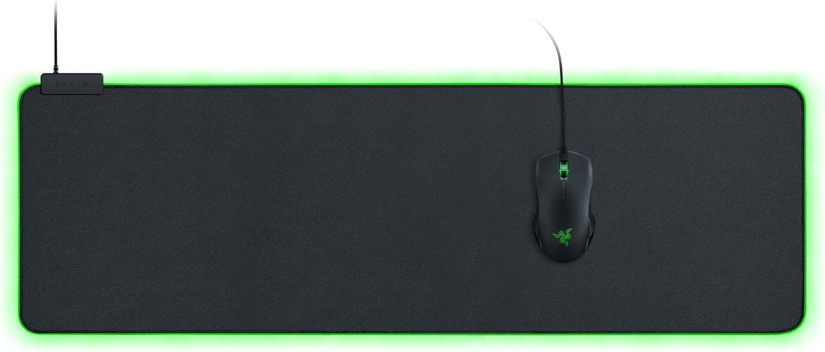 Zachte Gaming Muismat met Kleurensynchronisatie - Geoptimaliseerd voor Alle Muizen en Sensors