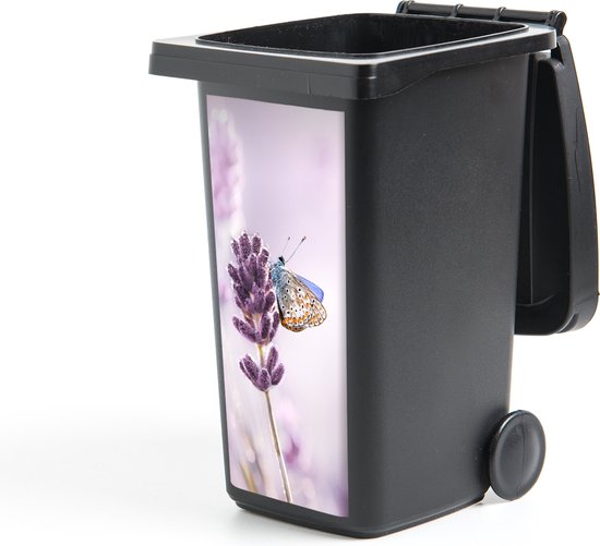 Container sticker Lavendel - Vlinder - Close-up - Paars - 38x80 cm - Kliko sticker