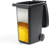 Container sticker Overvol glas bier met condensatie - 44x98 cm - Kliko sticker