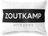 Tuinkussen ZOUTKAMP - GRONINGEN met coördinaten - Buitenkussen - Bootkussen - Weerbestendig - Jouw Plaats - Studio216 - Modern - Zwart-Wit - 50x30cm