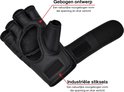 Gants de MMA noirs avec design courbé et coutures industrielles pour moins de tension.