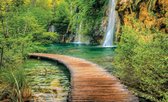 Fotobehang - Vlies Behang - Plitvicemeren - Wandelpad langs de Watervallen - 312 x 219 cm