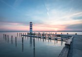 Fotobehang - Vlies Behang - Vuurtoren bij de Pier aan Zee - 416 x 290 cm