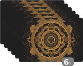 Placemat - Placemats kunststof - Mandala - Goud - Bohemian - Luxe - 45x30 cm - 6 stuks - Hittebestendig - Anti-Slip - Onderlegger - Afneembaar