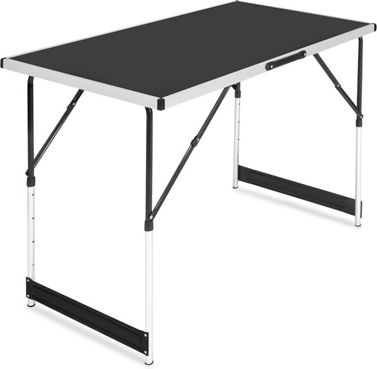 Zwarte multifunctionele tafel met zilverkleurig metalen frame en inklapbare poten, geïsoleerd op witte achtergrond.
