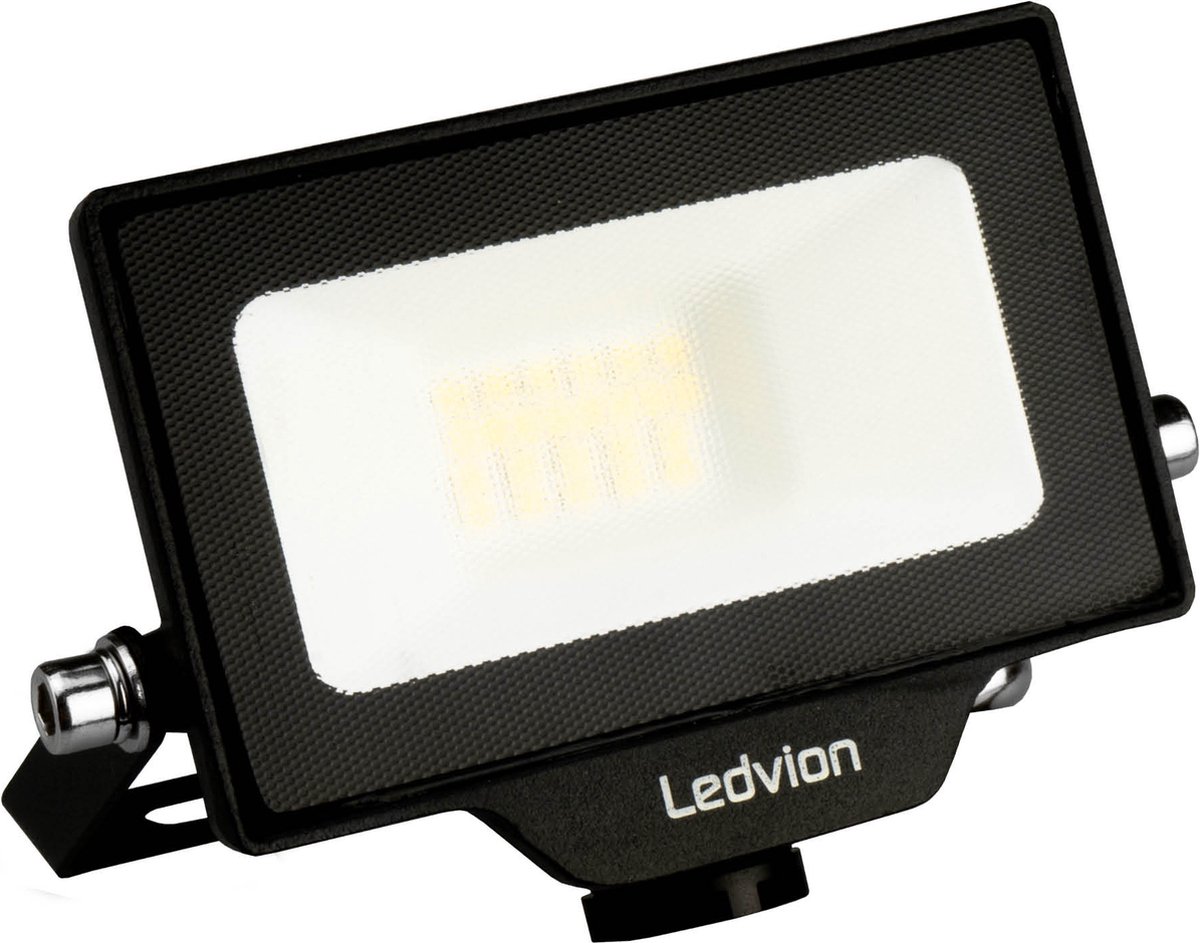 Ledvion - LED Breedstraler - Incl. 0.5M - 10W - 4000K - 1100L - IP65