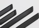 Instaplijsten (instapstrips) voor Nissan Almera / Tino 2000-2006 (5 deurs) - Kras bescherming - Set van 4 - Zwart Glans