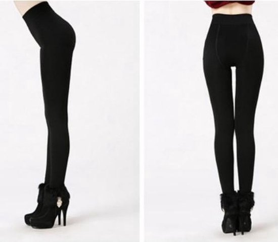 Zwarte legging, van voren en opzij getoond op een vrouw met zwarte schoenen.