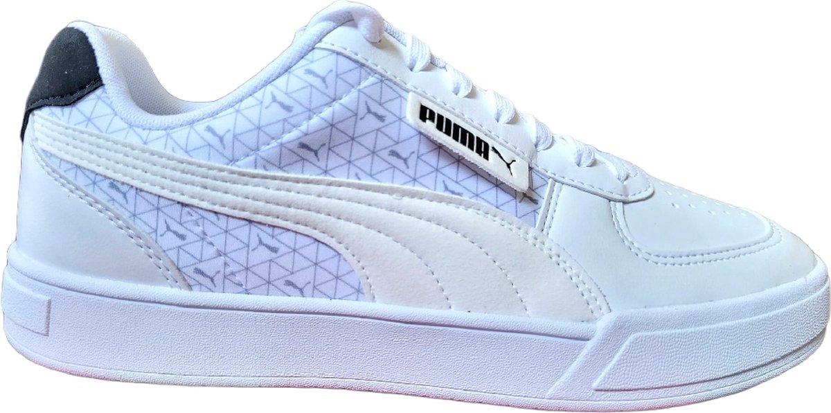 Nike Caven Logo Power Wit