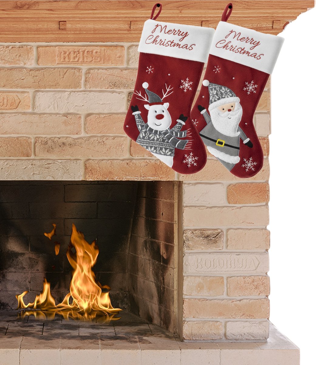 HI Decoratie kerstsokken - setje van 2x st - H45 cm - velvet polyester - Merry Christmas