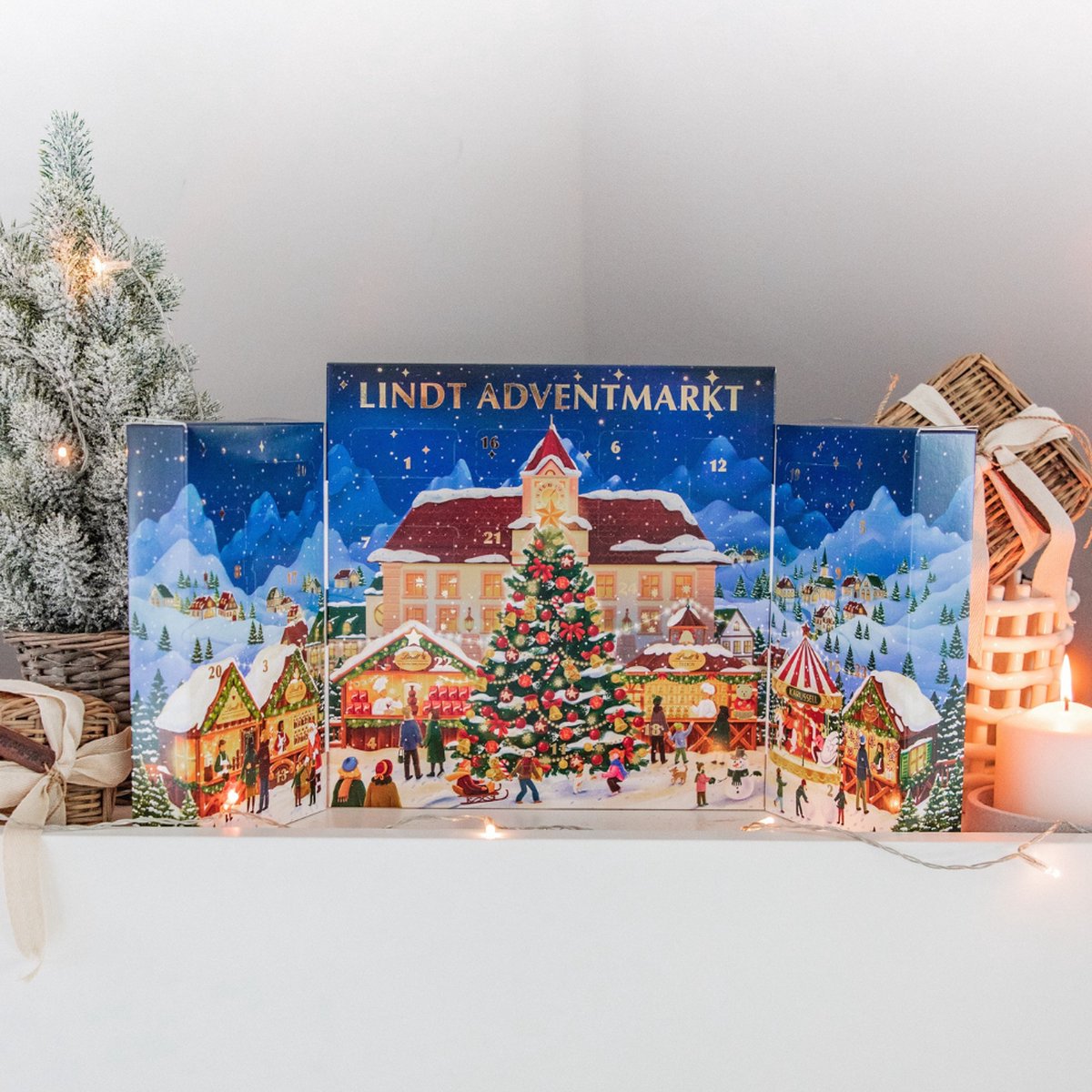 Lindt Chocolade Adventskalender 2026 Kerstmarkt 304 gram - Openklapbaar - Extra groot - 24 chocolade verrassingen - Chocolade Kerst cadeau voor mannen en vrouwen — cadeau in Eten & Drinken - foto 3