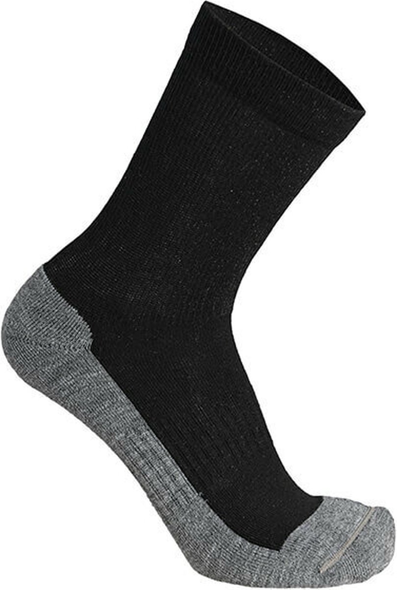 Skafit Sports outdoor zilversokken maat S (35-37) - zwart- koude voeten - Raynaud - antibacterieel - temperatuur regulerend - vocht regulerend - naadloos - zweetvoeten - voetschimmel - eczeem