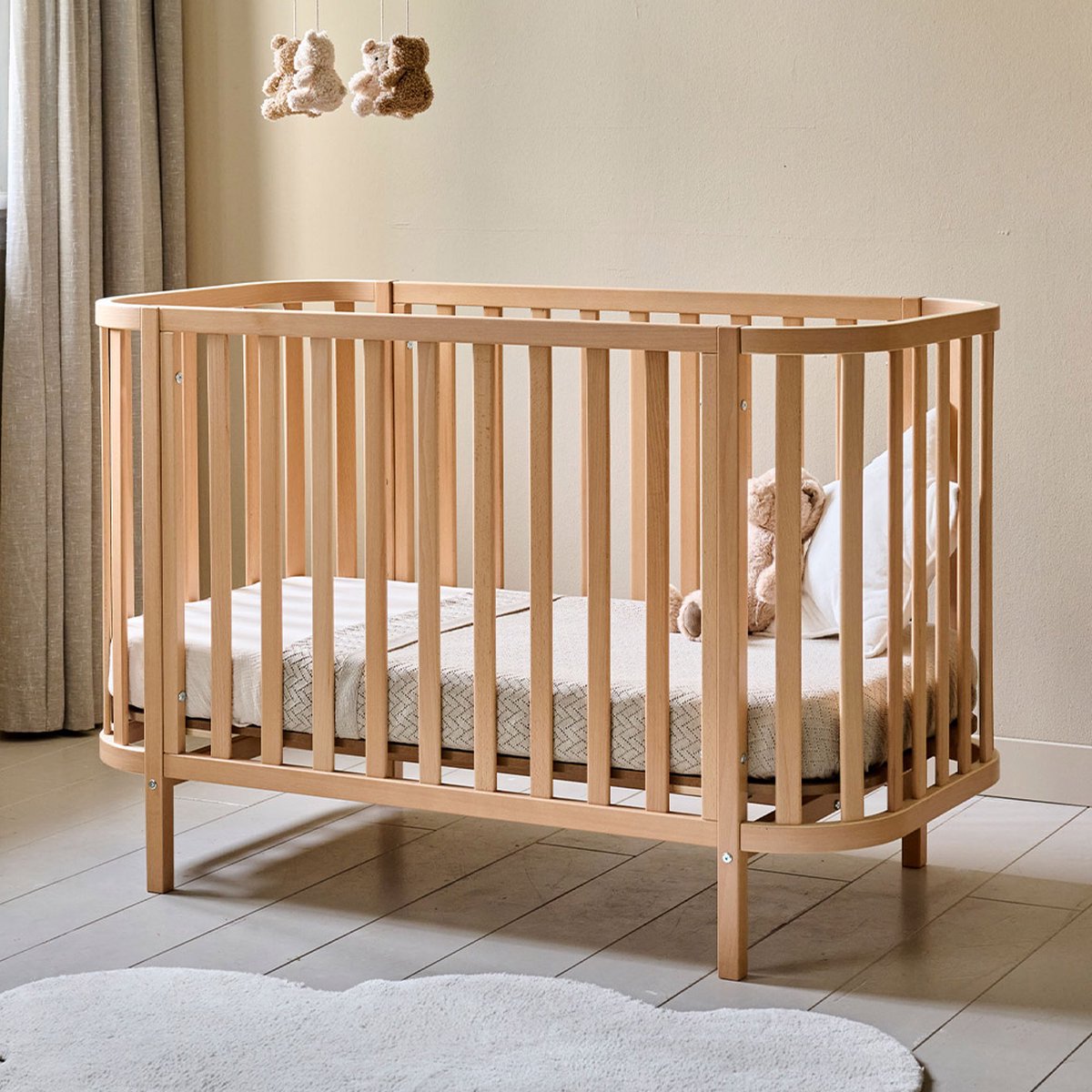 Bol.com Petite Amélie Ovaal ledikant Cocoon – 60x120 cm – Naturel aanbieding