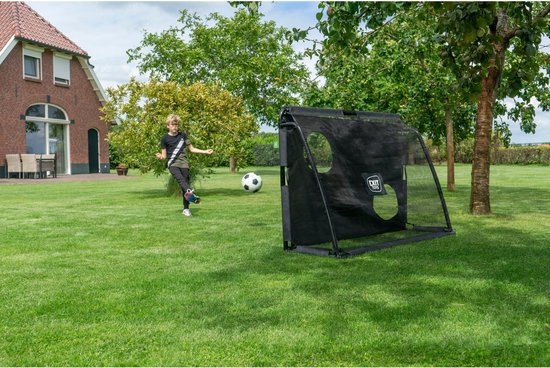 EXIT Maestro stalen voetbaldoel 180x120cm - zwart