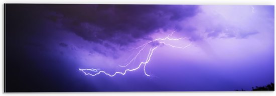 WallClassics - Dibond - Bliksem van Wolk naar Wolk - 60x20 cm Foto op Aluminium (Met Ophangsysteem)