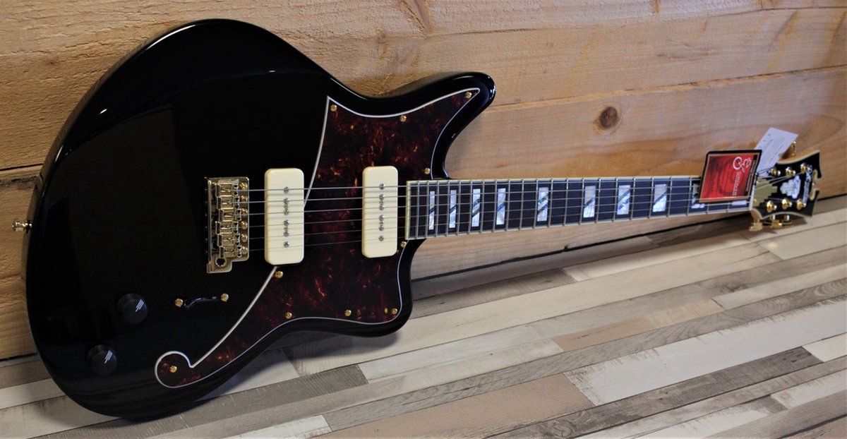 D'angelico Deluxe Bedford Solid Black, Tremolo - Elektrische gitaar - zwart
