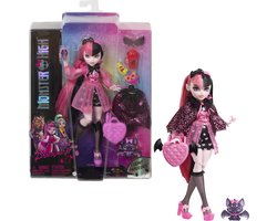 foto van Monster High - Modepop - Draculaura pop met hartjes-tas