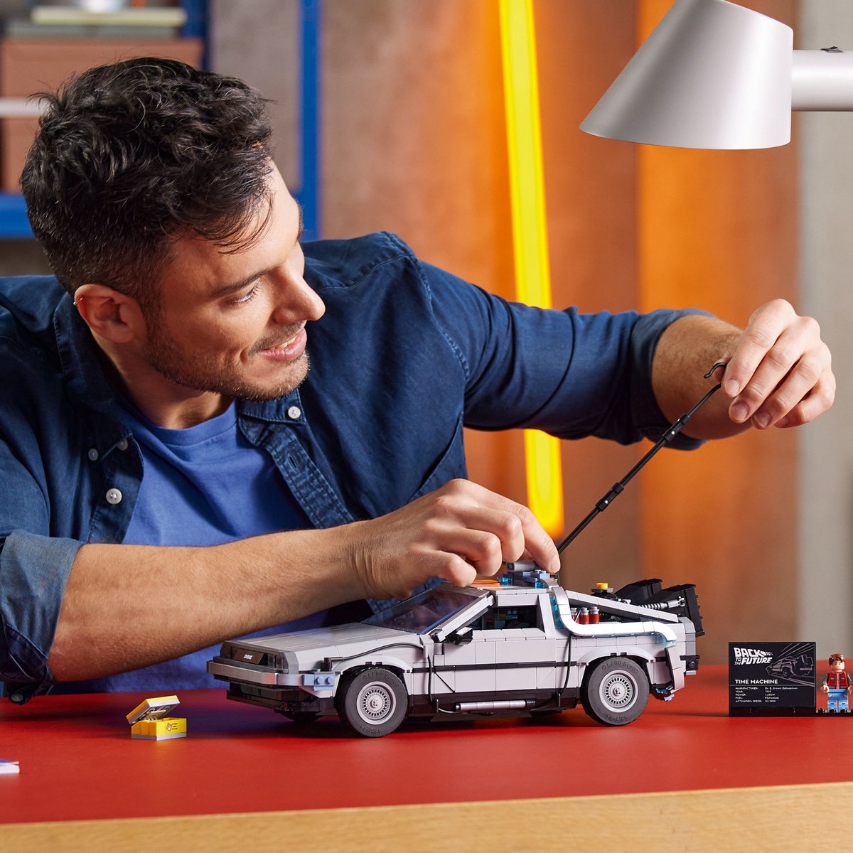 LEGO Back to the Future Time Machine - 10300 — afbeelding 17