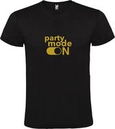 Zwart T-Shirt met “ Party Mode On “ afbeelding Goud Size M