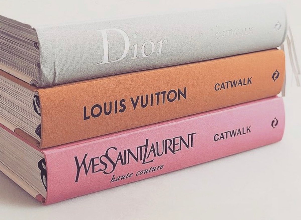 Louis Vuitton Tafelboek – The Golden Webshop