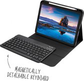 Accezz AZERTY Bluetooth Keyboard Bookcase Geschikt voor de iPad 10.9 (2022) - Zwart