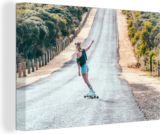 Skateboard femme toile 2cm 60x40 cm - Tirage photo sur toile (Décoration murale salon / chambre)